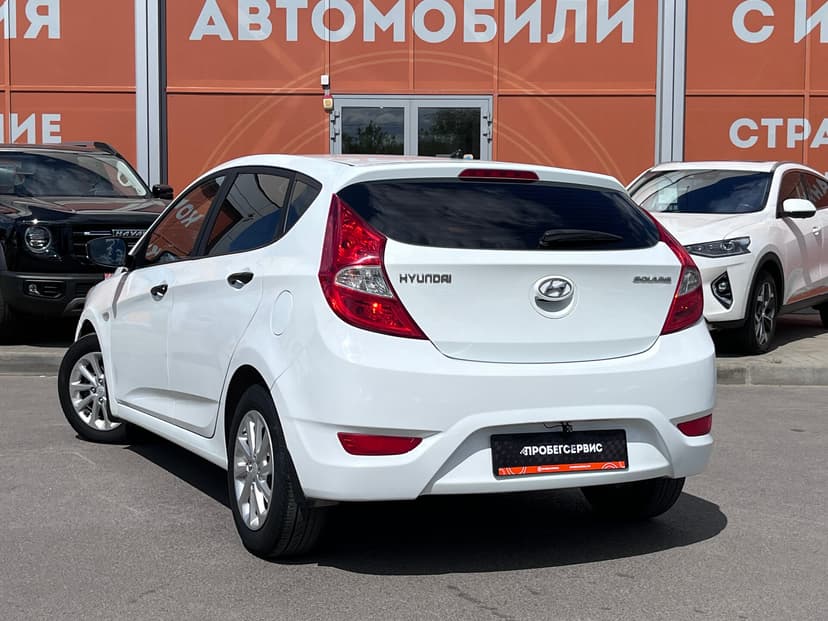 Hyundai Solaris с пробегом, 2013 год, Волгоград, 1.4 бензин, Автомат - вид 7