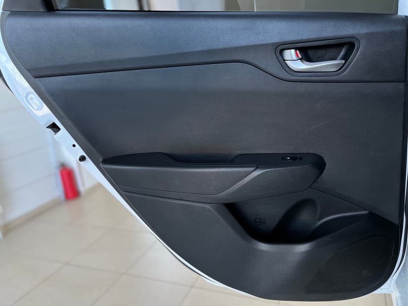 Hyundai Solaris с пробегом, 2021 год, Волгоград, 1.6 бензин, Механика - вид 24