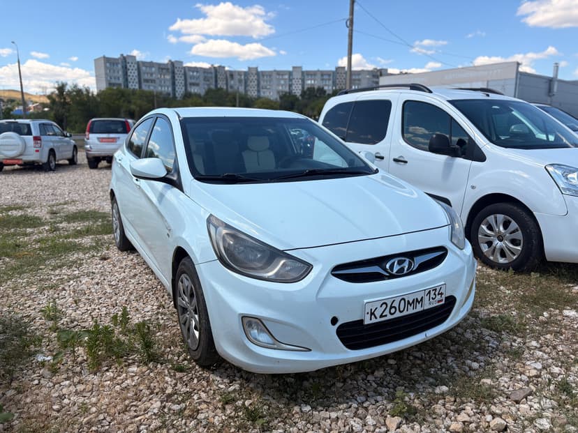 Hyundai Solaris с пробегом, 2012 год, Волгоград, 1.6 бензин, Автомат
