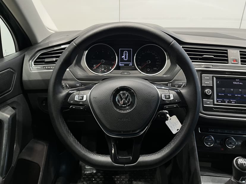 volkswagen-tiguan-2017-1121-18