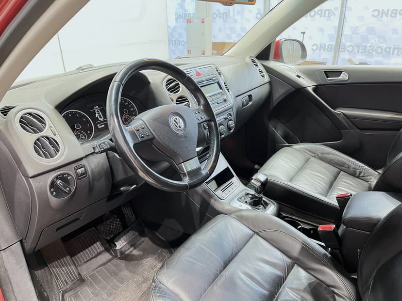volkswagen-tiguan-2009-1178-11