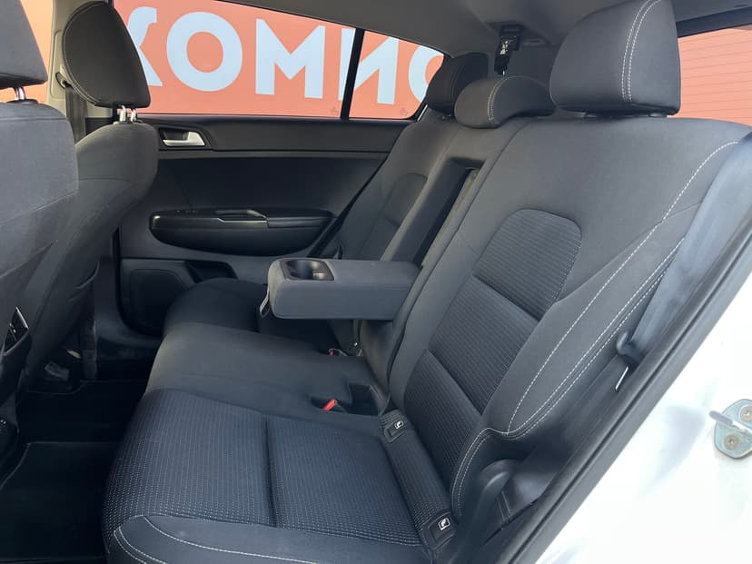 kia-sportage-2016-48-25
