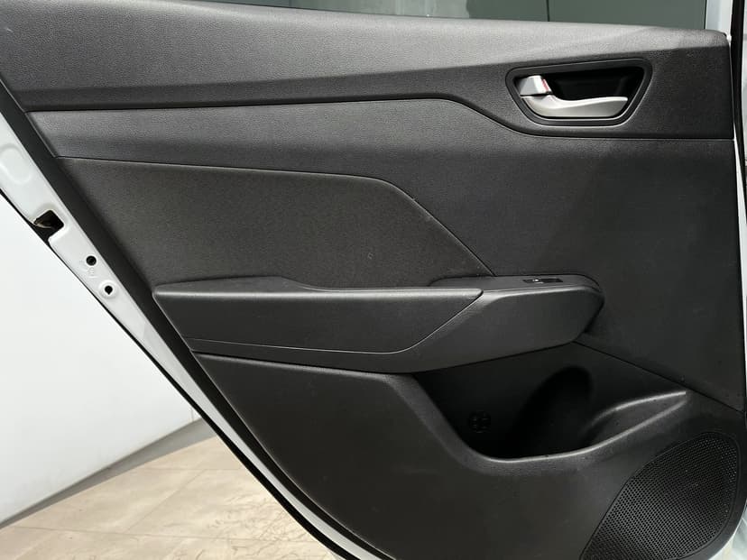 hyundai-solaris-2019-1142-16