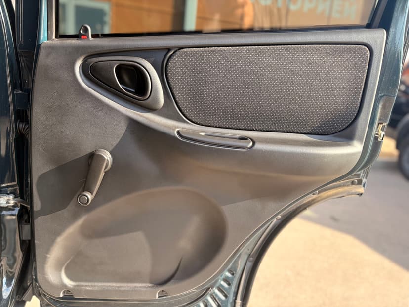 ваз (lada)-niva travel-2023-511-29