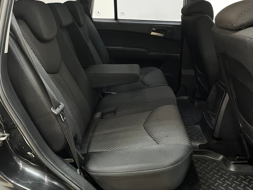 ssangyong-kyron-2010-687-24