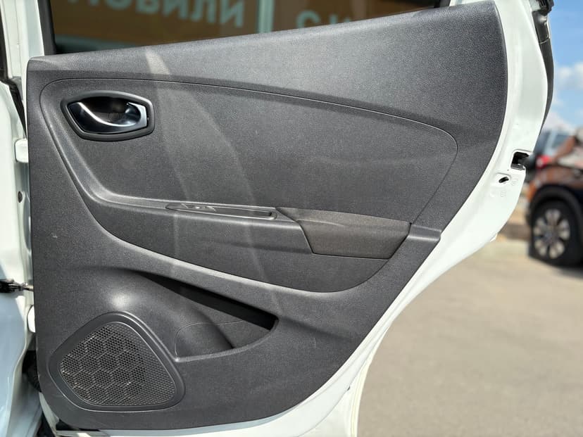 renault-kaptur-2021-264-27