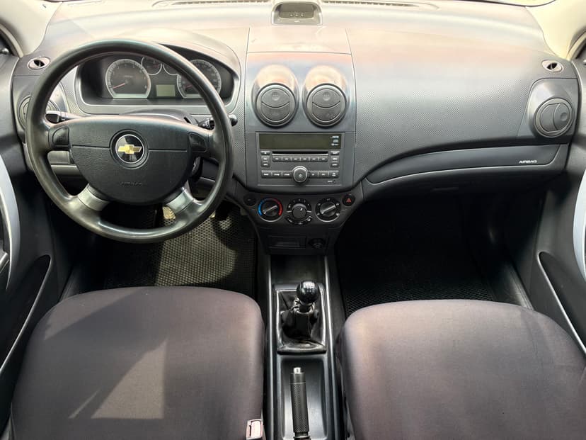 chevrolet-aveo-2008-176-10