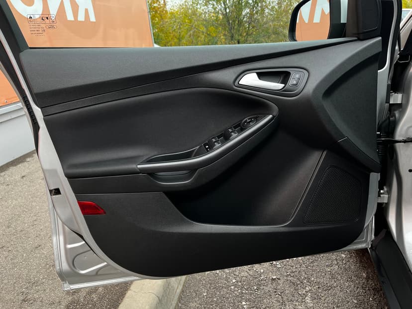 ford-focus-2017-345-19