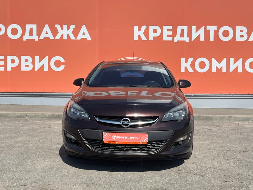 opel-astra-2013-57-1