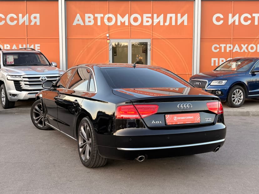 audi-a8-2011-360-6