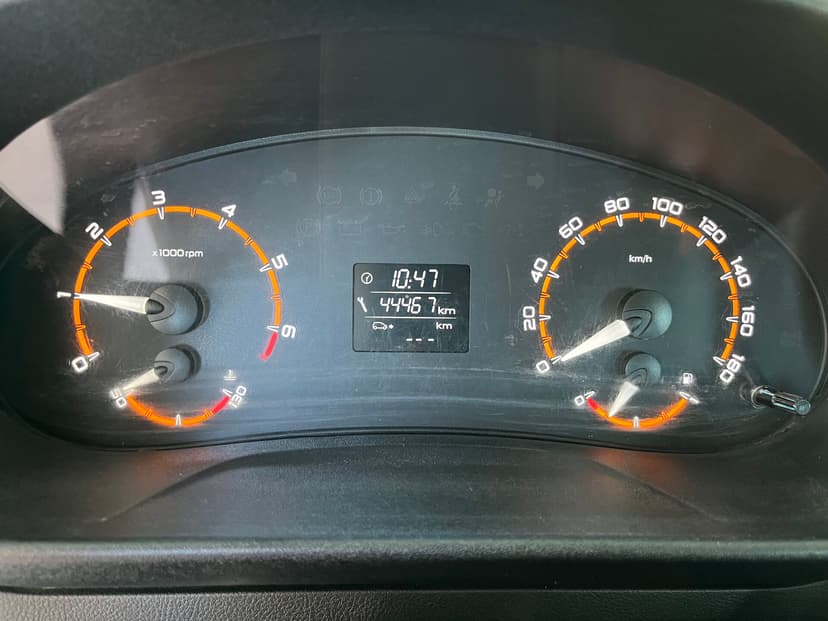 ваз (lada)-niva legend-2023-400-14