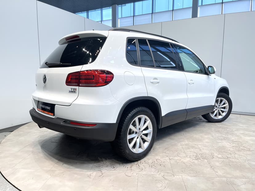 volkswagen-tiguan-2016-1152-5