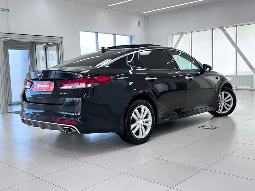 kia-optima-2017-2-6