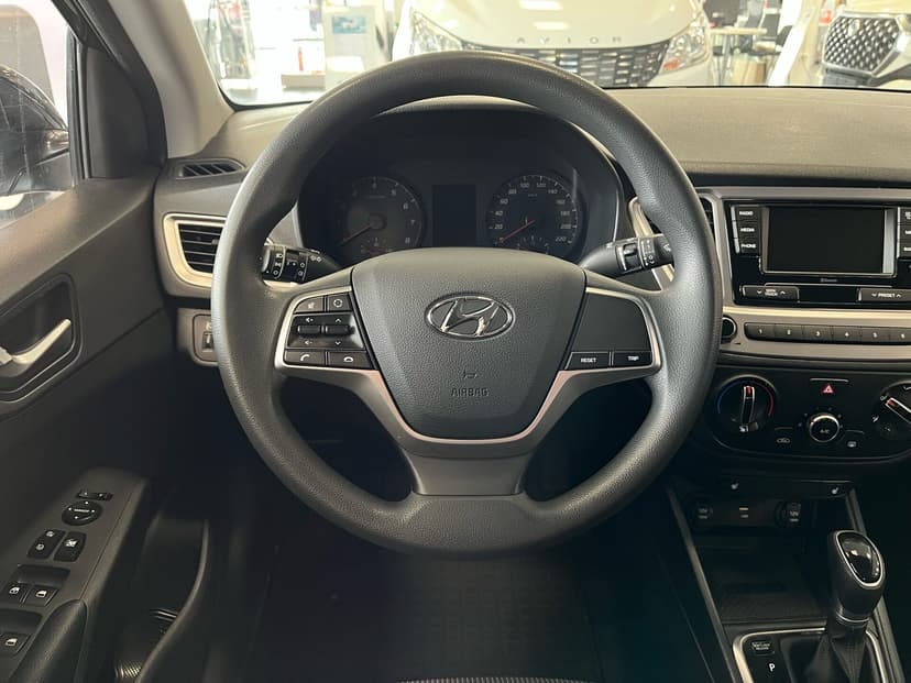 hyundai-solaris-2021-133-12