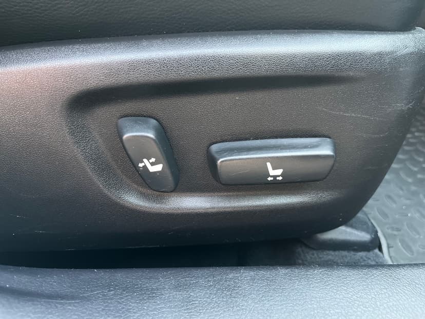 toyota-camry-2014-568-20