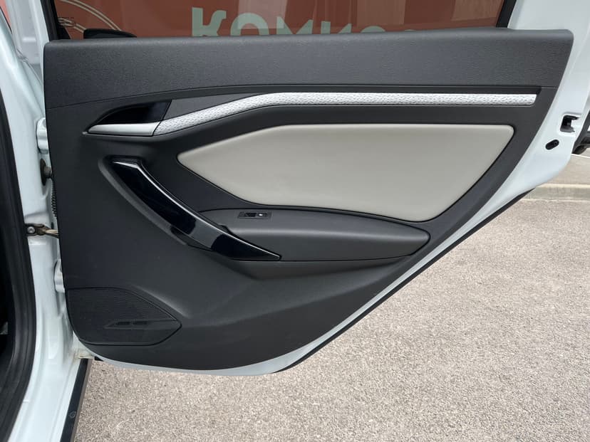 ваз (lada)-vesta cross-2020-68-23