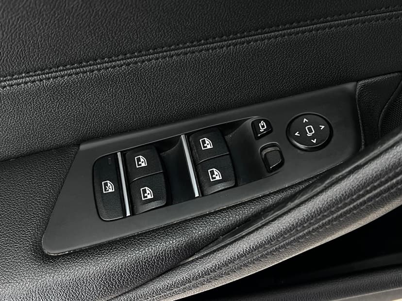 bmw-5 серия-2017-10-29