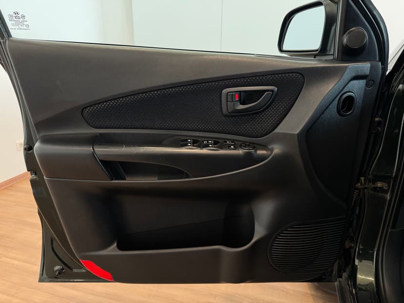 hyundai-tucson-2008-510-22