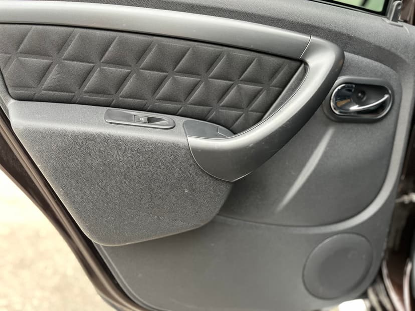 renault-duster-2018-775-27