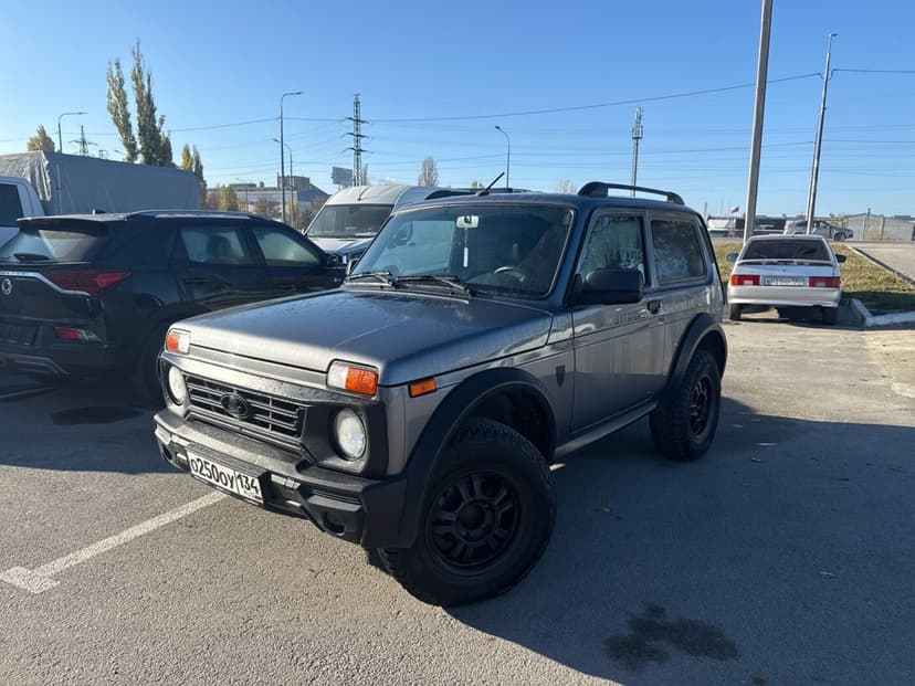 ваз (lada)-niva legend bronto-2022-651-0