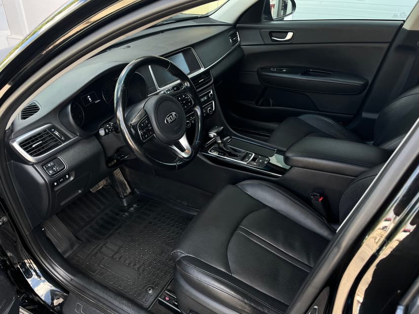 kia-optima-2018-65-24