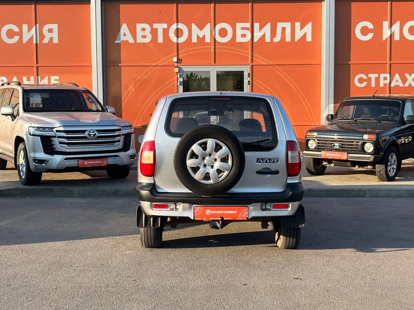 chevrolet-niva-2006-178-5