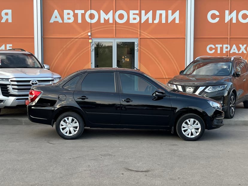 ваз (lada)-granta-2023-218-3
