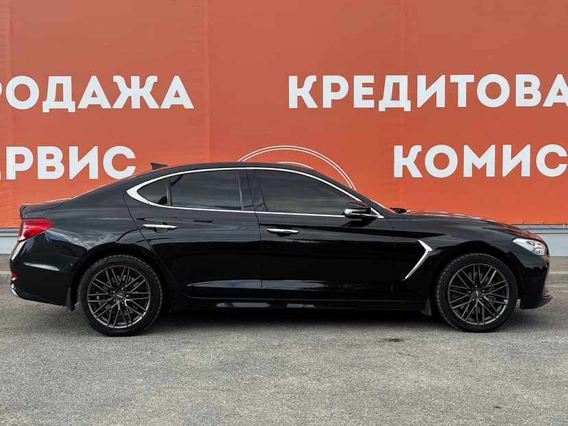 genesis-g70-2018-287-3