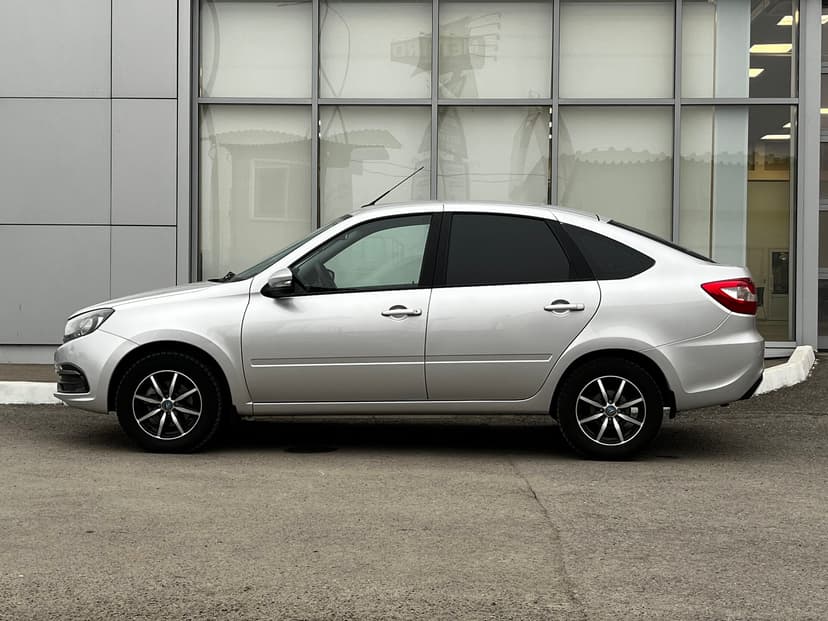 ваз (lada)-granta-2023-763-8