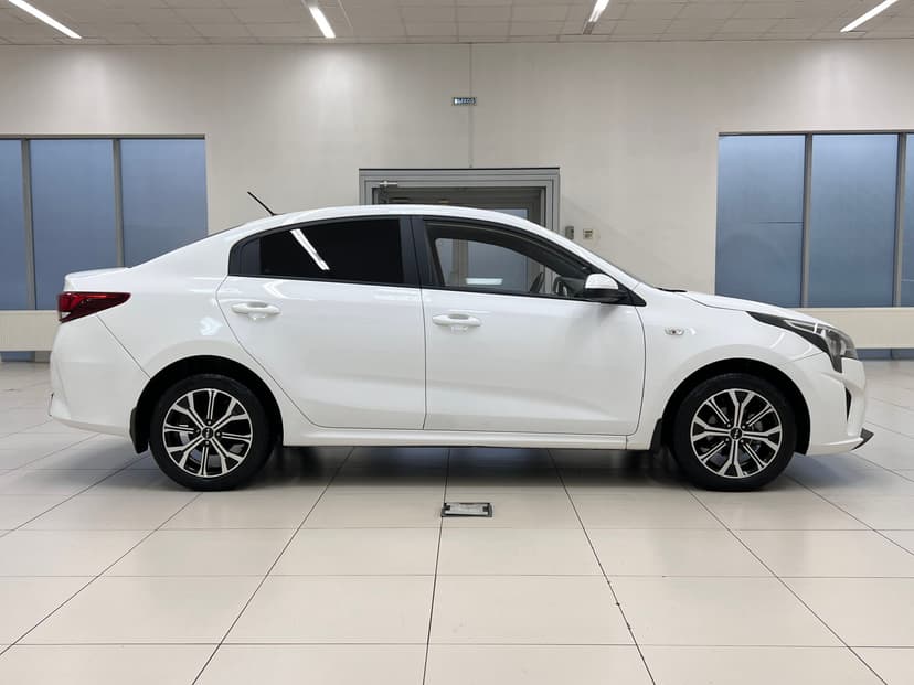 kia-rio-2022-299-3