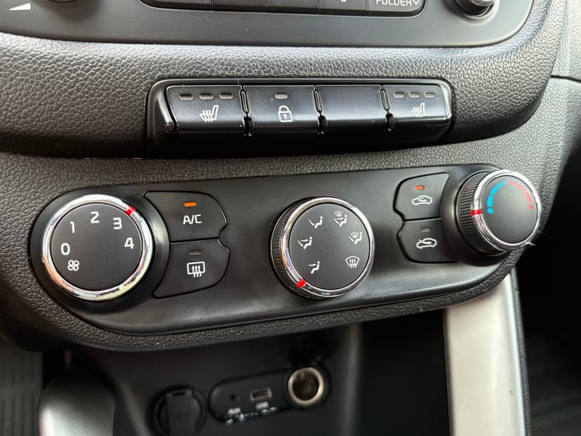 kia-ceed-2013-175-14