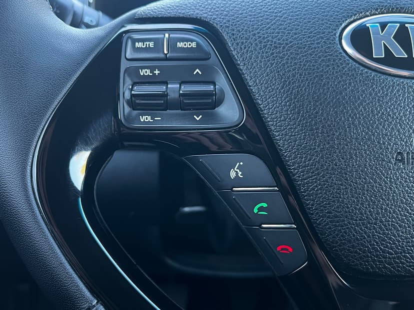 kia-cerato-2017-95-9