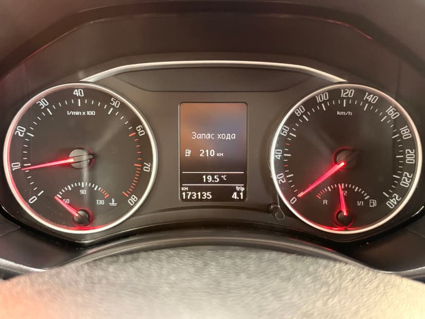 skoda-octavia-2011-519-14