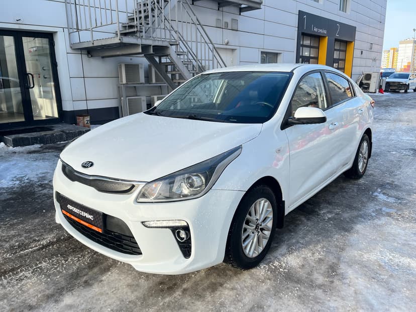kia-rio-2020-1116-0