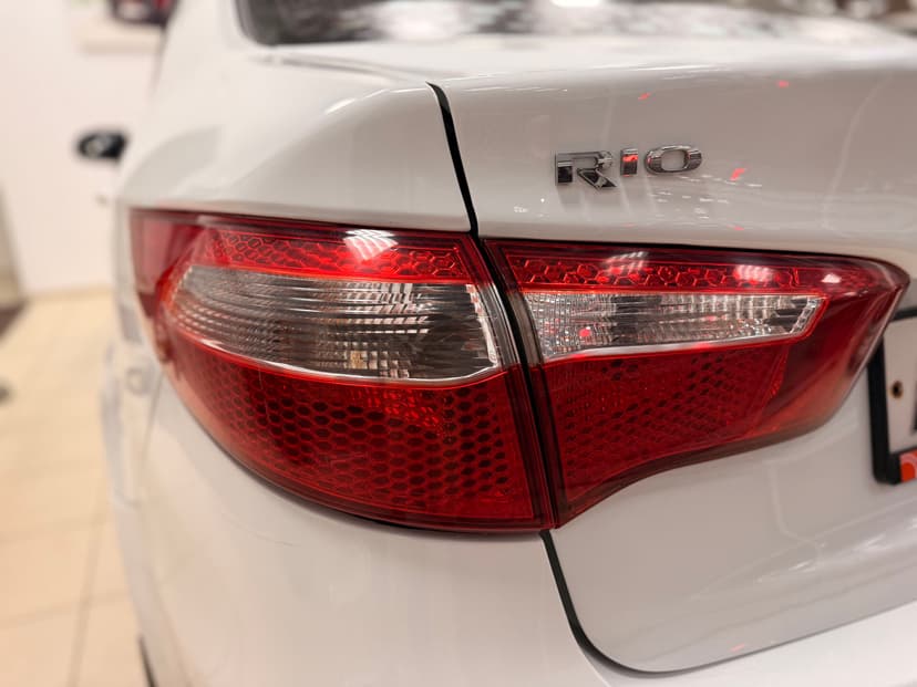 kia-rio-2013-653-9