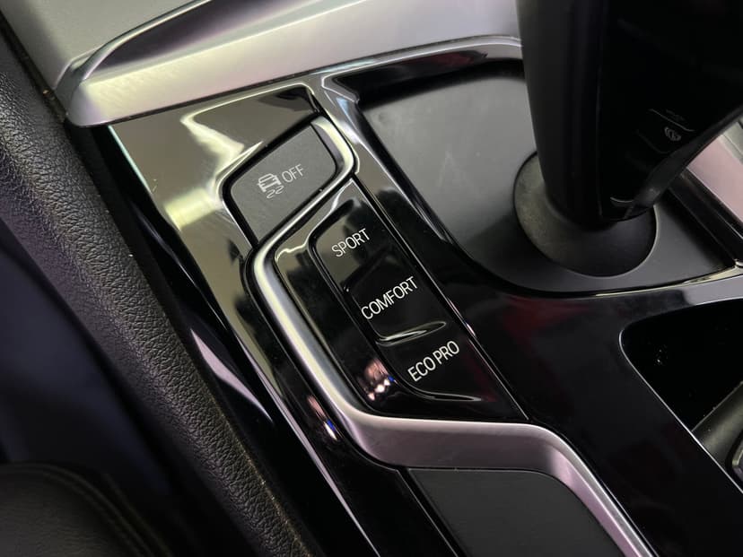 bmw-5 серия-2017-10-25