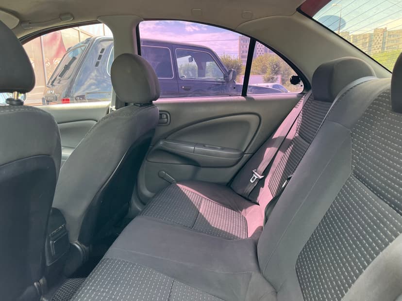 nissan-almera classic-2008-174-22