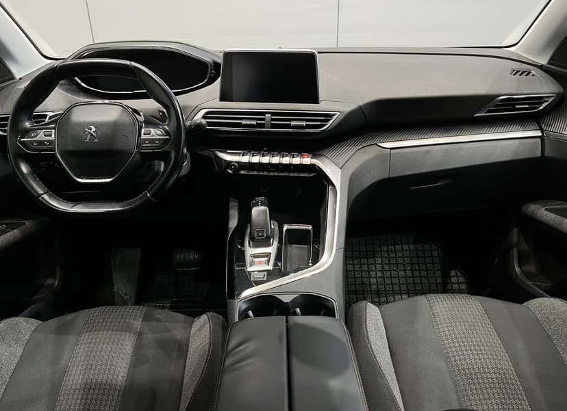 peugeot-3008-2018-1123-8