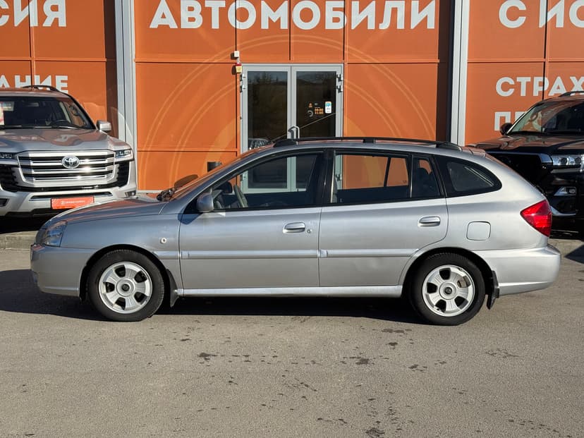 kia-rio-2004-567-7