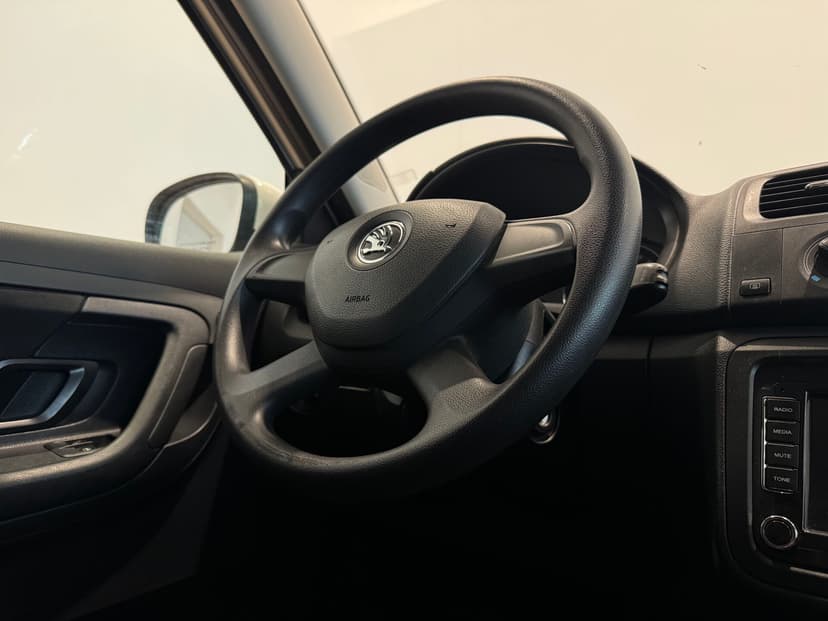 skoda-fabia-2013-620-9