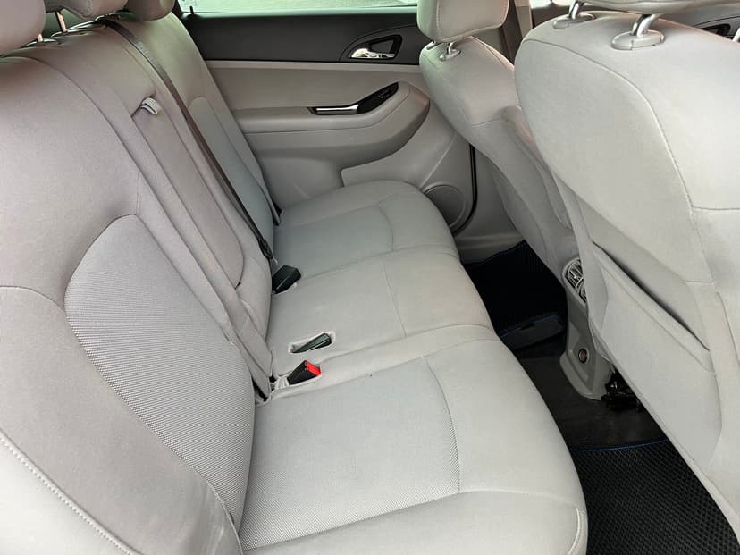 chevrolet-orlando-2012-33-24