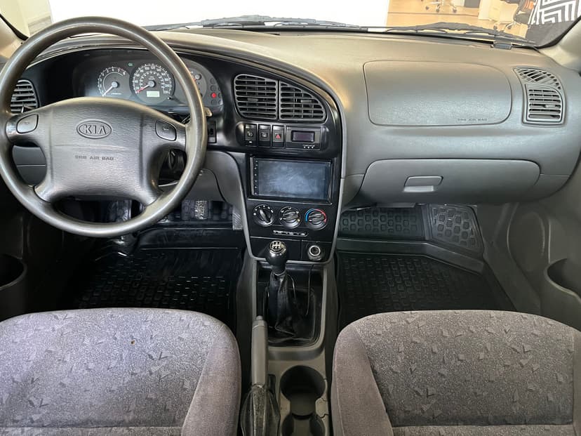 kia-spectra-2007-228-11
