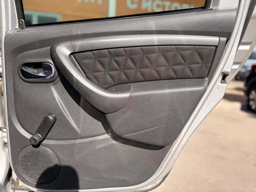 renault-duster-2017-359-31