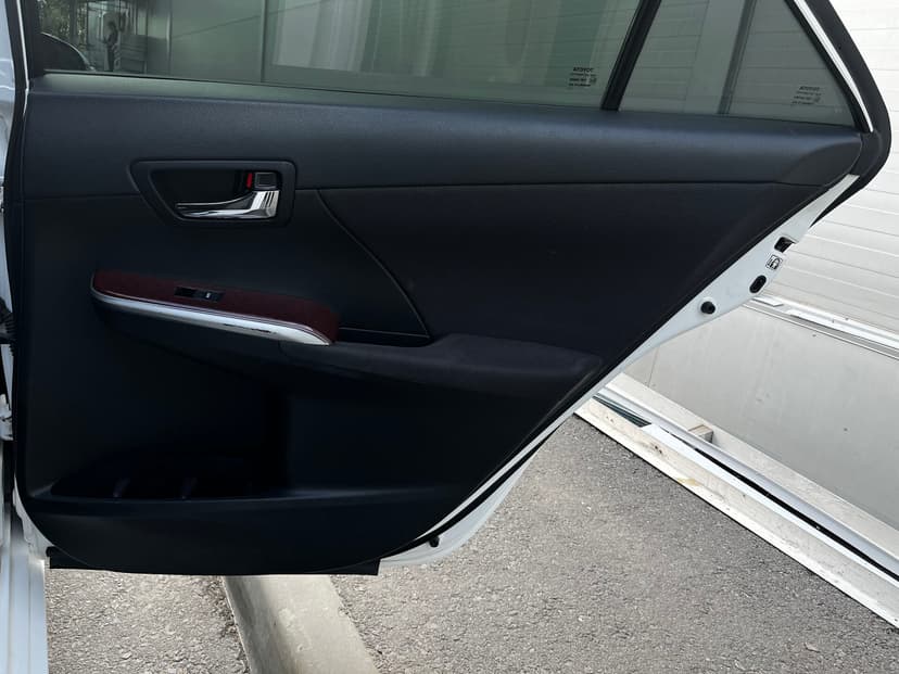 toyota-camry-2013-298-18