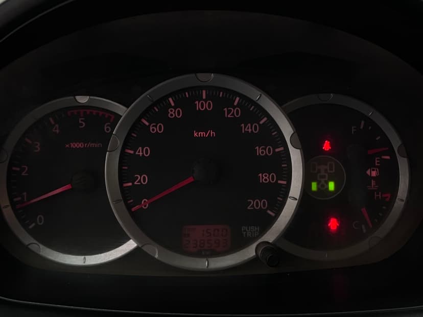 mitsubishi-l200-2014-379-26