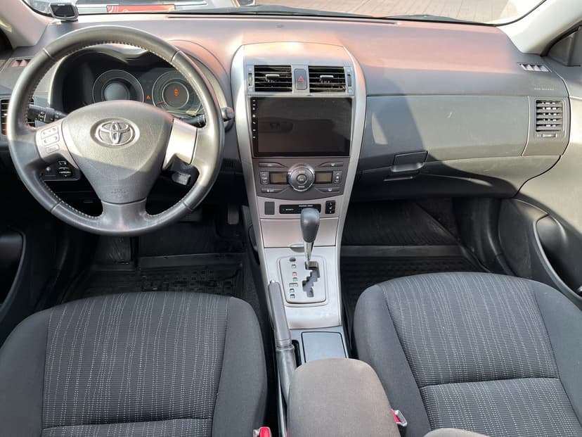 toyota-corolla-2010-338-13