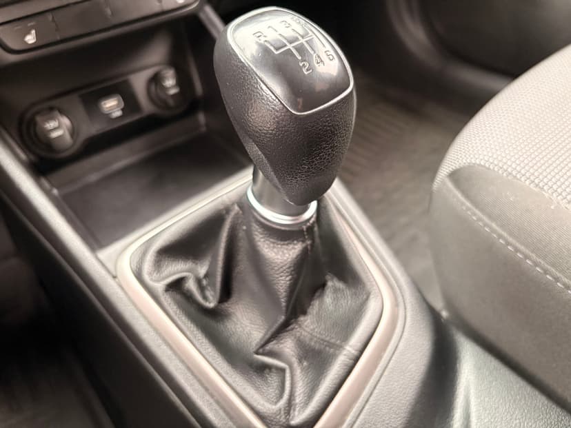 hyundai-solaris-2019-469-18