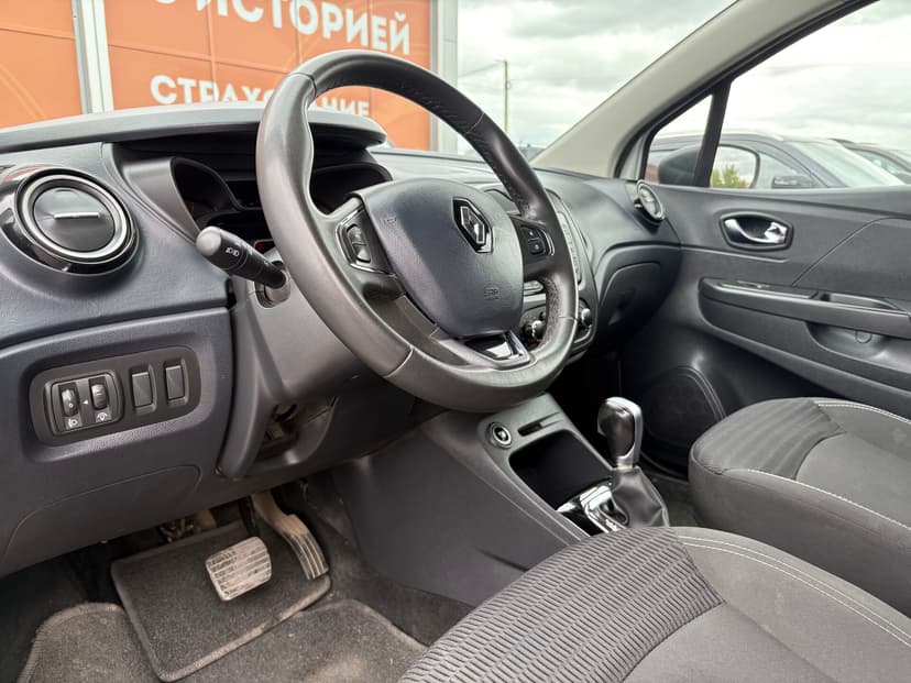 renault-kaptur-2016-255-23