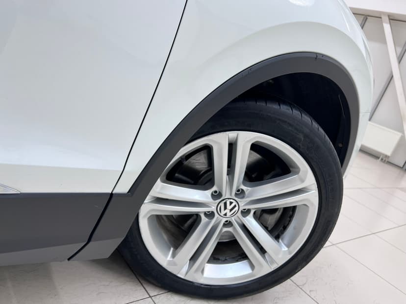 volkswagen-tiguan-2017-342-11