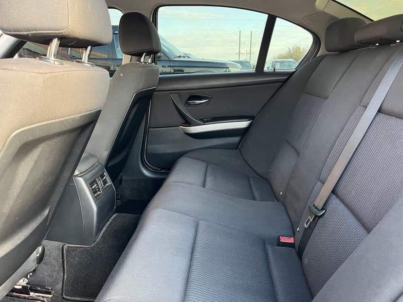 bmw-3 серия-2011-524-25